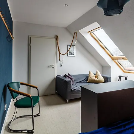 Apartment Familienfreundliche 3-raum-fewo Im Zentrum - Komfort & Stil *