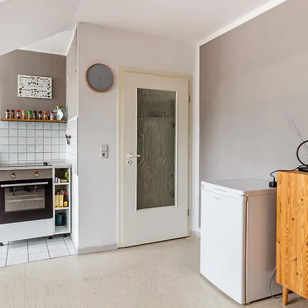 Komfortable 3-raum-ferienwohnung Mit Kaffeemaschine - Stilvoll, Zentrale Lage! Apartment *