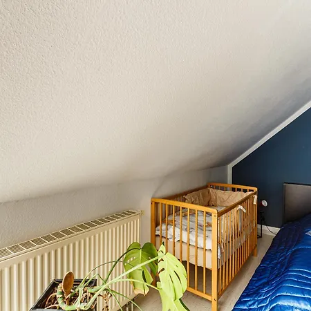Familienfreundliche 3-raum-fewo Im Zentrum - Komfort & Stil *