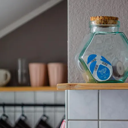 Komfortable 3-raum-ferienwohnung Mit Kaffeemaschine - Stilvoll, Zentrale Lage! Apartment